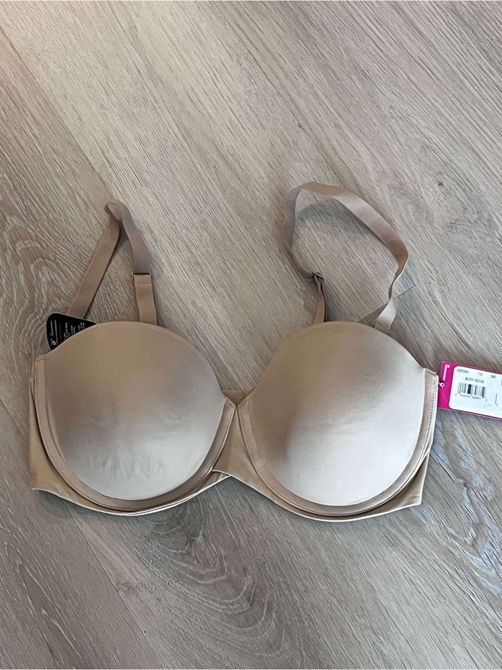 MaidenForm Stay Put Bra 38D NWT